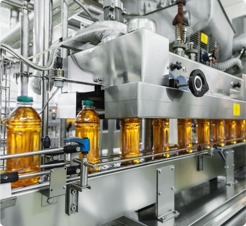 Food and beverage production line with LN2 dosing system